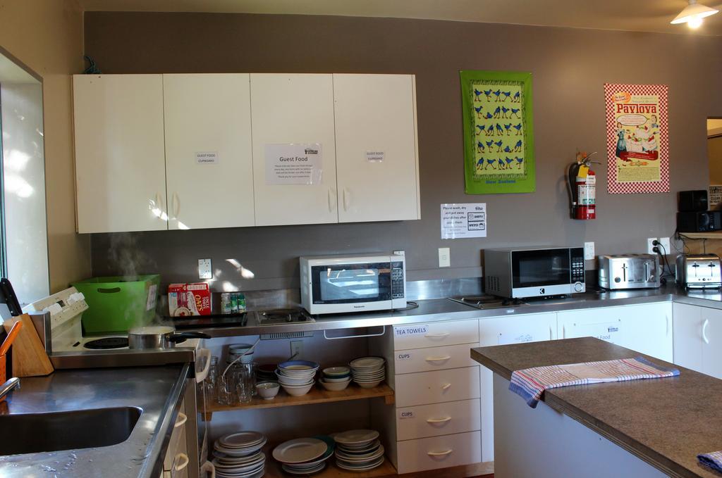 Fox Glacier Pod Hostel & Inn エクステリア 写真