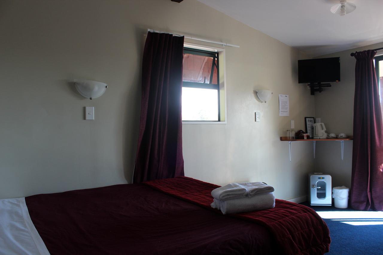 Fox Glacier Pod Hostel & Inn エクステリア 写真