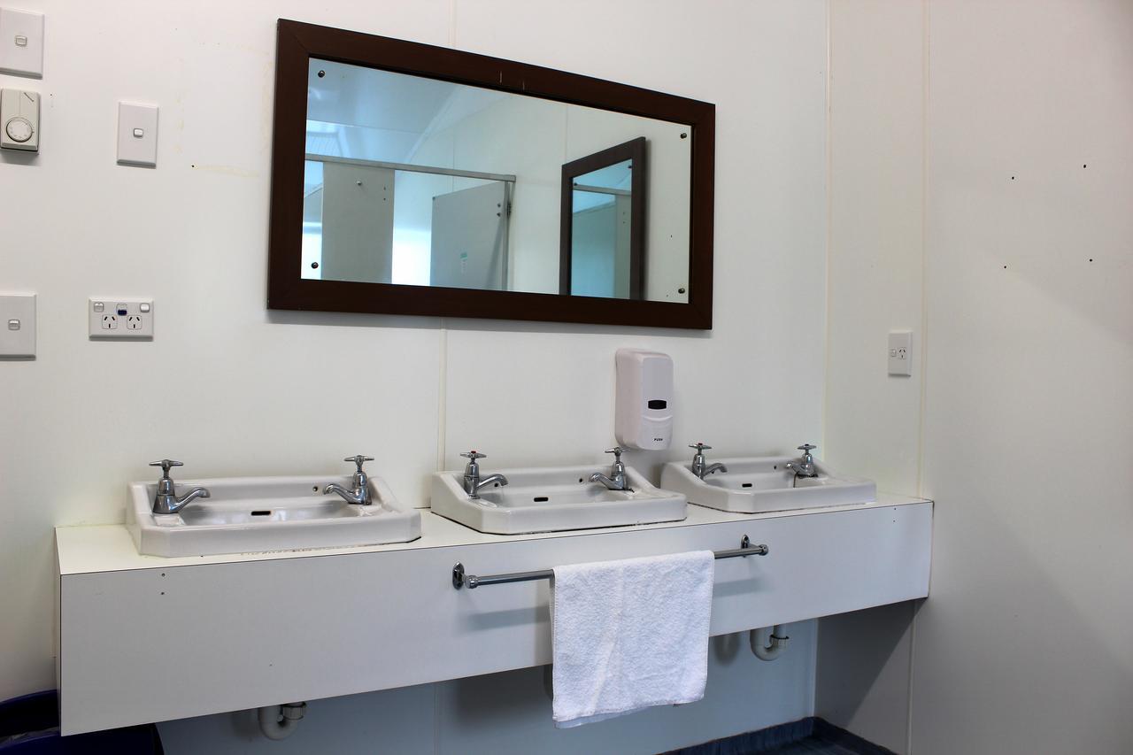Fox Glacier Pod Hostel & Inn エクステリア 写真